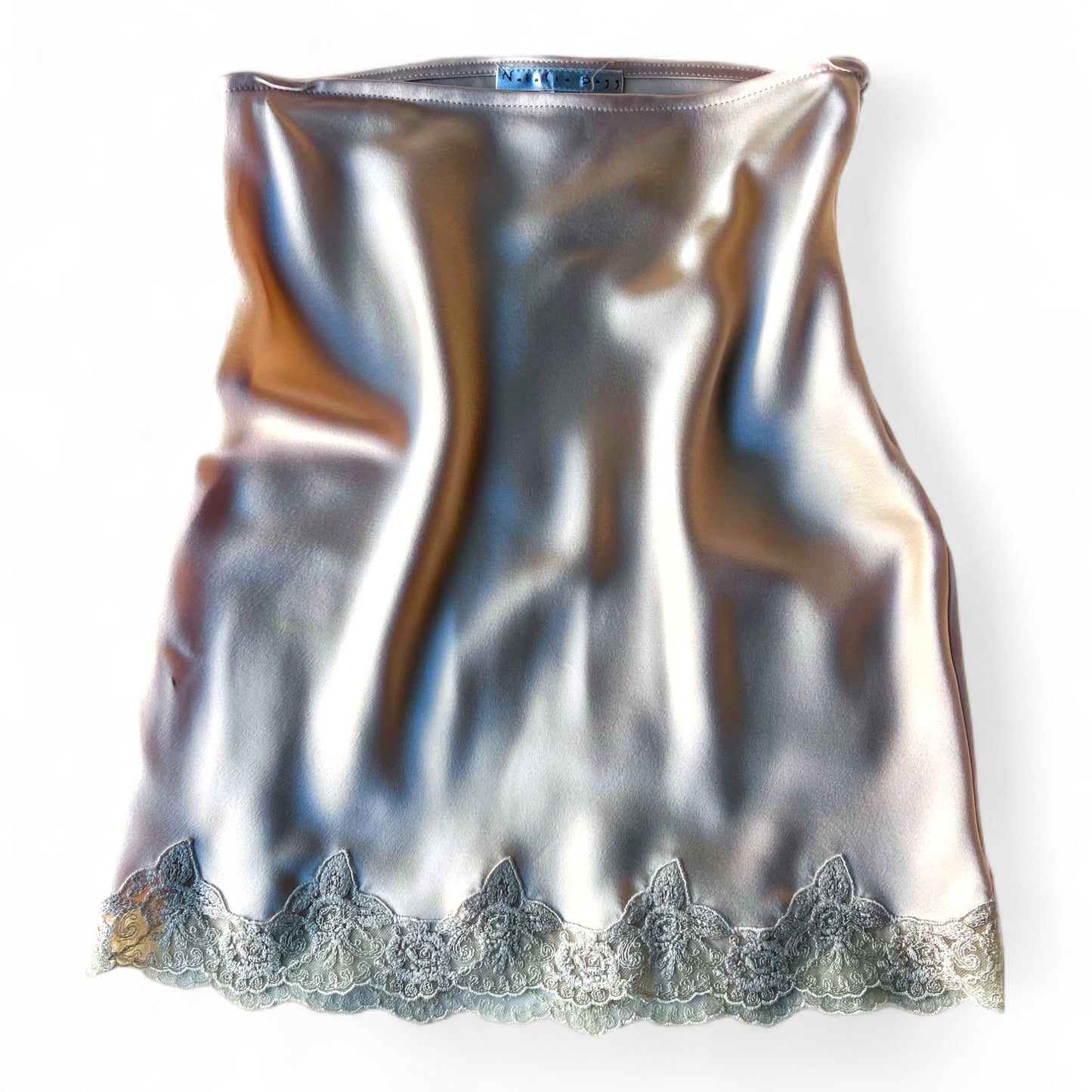 Miniskirt w/ lace hem