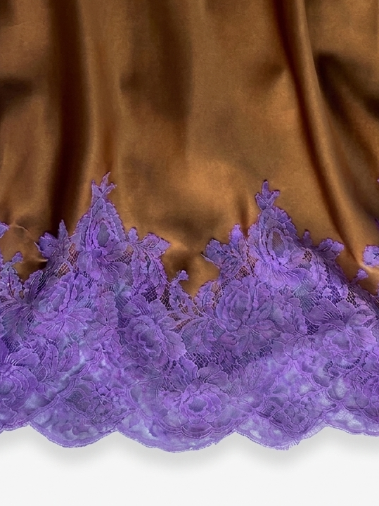Silk midi skirt w/ French Lace