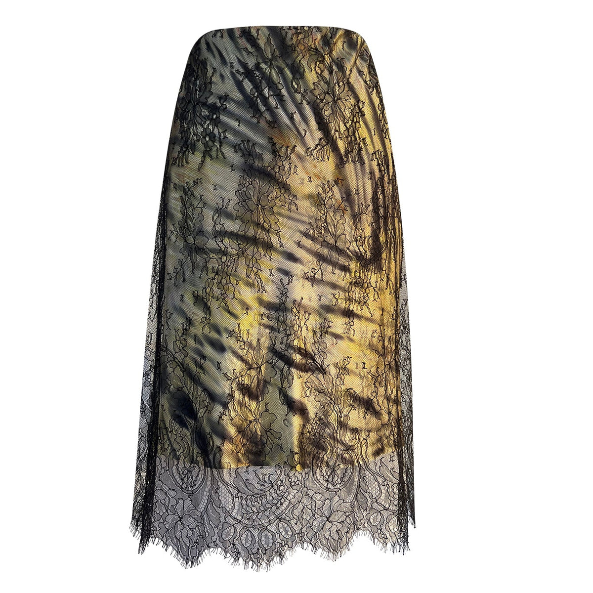 Skirt with black lace trim