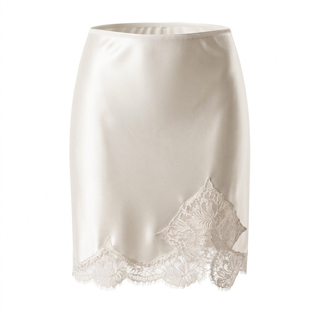 Miniskirt w/ lace trim