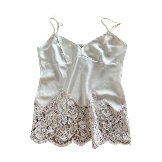 Stunning silk camisole with antique lace hem