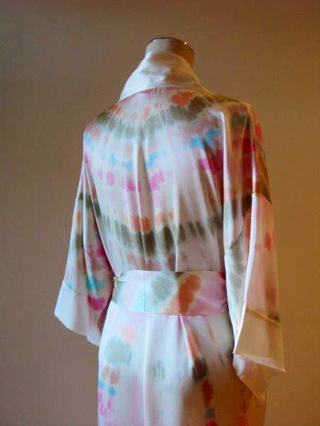 Natalie Begg Hand Painted Silk Kimono -upper back.JPG